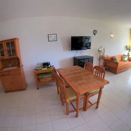 Algarve T1 Apartment W Balcony And Sea View In Armacao De Pera Exterior photo
